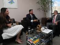 Duas semanas ap&oacute;s filia&ccedil;&atilde;o, esposa de Contar faz contrato de R$ 1 milh&atilde;o com PL