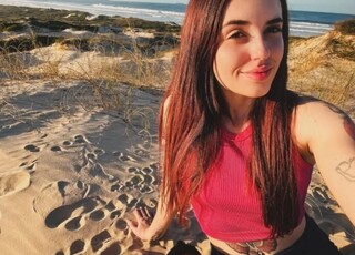 Pol&iacute;cia investiga poss&iacute;vel troca de mensagens entre desaparecida e familiares 