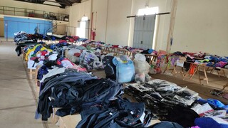 Instituto realiza bazar com produtos doados pela Receita Federal