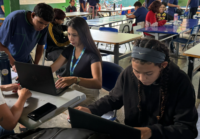 Estudantes mergulham no setor de saneamento e ampliam vis&atilde;o de futuro