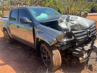 Batida traseira seguida de capotagem mata mulher e deixa 4 feridos 