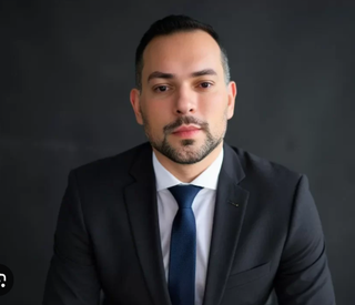 Opera&ccedil;&atilde;o contra fraudes na sa&uacute;de prende 2 advogados e mira ex-servidores