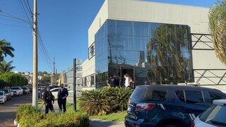 Opera&ccedil;&atilde;o contra fraudes na sa&uacute;de prende 2 advogados e mira ex-servidores