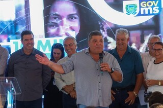 Riedel entrega obras e autoriza anel vi&aacute;rio para desafogar tr&acirc;nsito em Bonito