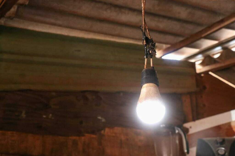 Conta de luz ter&aacute; cobran&ccedil;a extra em maio com bandeira amarela