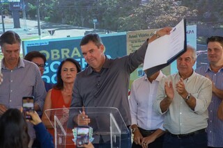 Riedel entrega obras e autoriza anel vi&aacute;rio para desafogar tr&acirc;nsito em Bonito