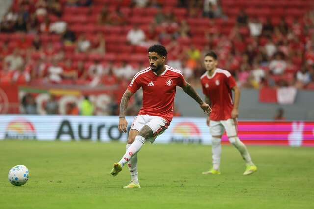 Inter empata com Botafogo, Santos cede empate e Cruzeiro vence