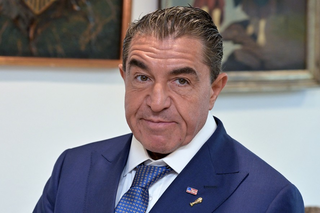 Nelsinho prop&otilde;e barrar aliado de Trump ap&oacute;s ataques a brasileiras