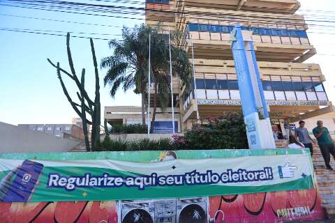 Antes do prazo final, eleitores "correm" para regularizar t&iacute;tulo em mutir&atilde;o