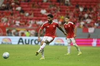 Inter se iguala a Botafogo, Santos cede empate e Cruzeiro vence