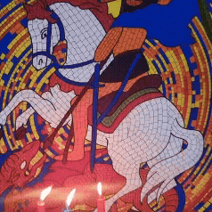 Louva&ccedil;&atilde;o a Ogum tem fogos para orix&aacute;s e feijoada servida &agrave; noite