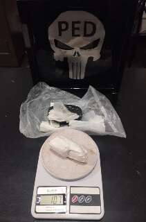 M&atilde;e &eacute; presa ao tentar entrar com coca&iacute;na no &acirc;nus em pres&iacute;dio de MS