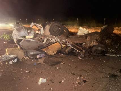 Colis&atilde;o frontal ap&oacute;s ultrapassagem causou acidente que matou 2 na MS-289