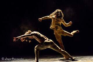 Teatro Prosa ter&aacute; programa&ccedil;&atilde;o especial para o Dia da Dan&ccedil;a