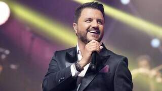A 30 dias do show, Maur&iacute;cio Manieri j&aacute; tem setores esgotados em Campo Grande