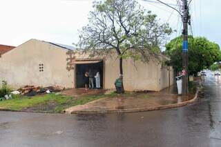 Tamandar&eacute; vira ponto de acidentes e moradores cobram provid&ecirc;ncias