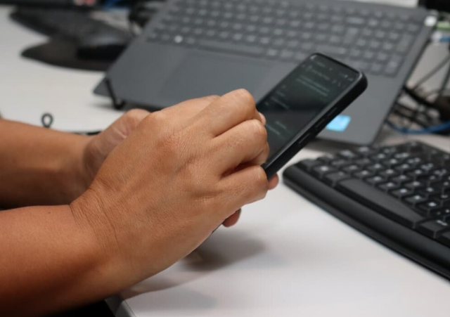  Casal perde quase R$ 70 mil em plataforma falsa de investimentos