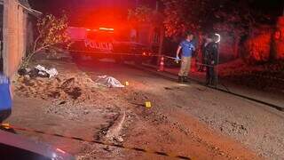 Briga por latido de cachorro termina com homem morto por policial