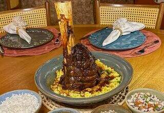 Ossobuco que desmancha até na colher vira estrela em restaurante