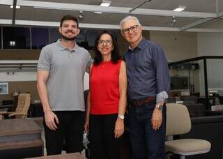 Ap&oacute;s sobreviver a crises, rede fundada por irm&atilde;os resiste &agrave;s grandes plataformas