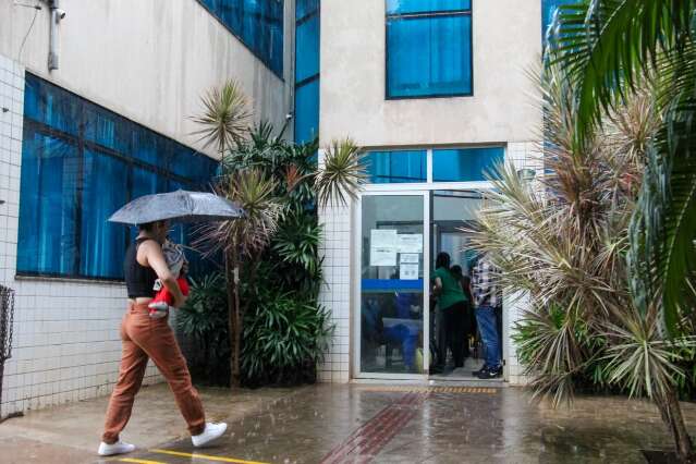 Sem m&eacute;dicos, INSS cancela per&iacute;cias e pacientes reclamam de descaso