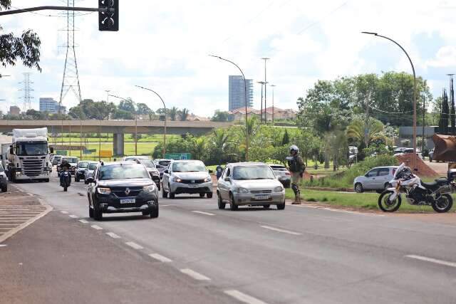 Propriet&aacute;rios de ve&iacute;culos t&ecirc;m at&eacute; 30 de abril para pagar a 4&ordf; parcela do IPVA