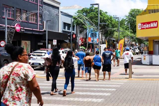 Com&eacute;rcio de Campo Grande fecha no feriado do Dia do Trabalhador 