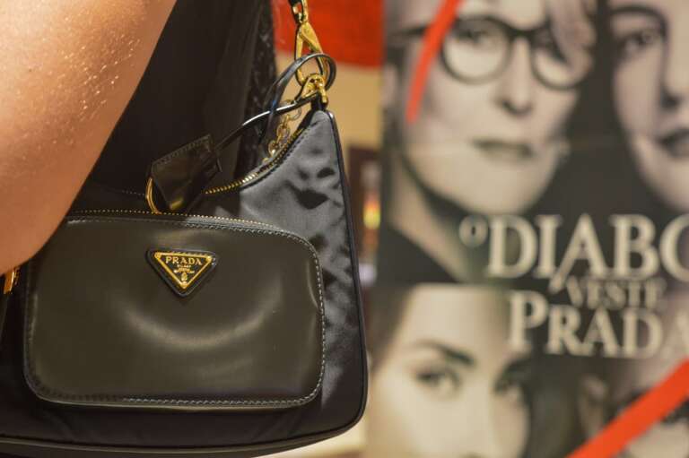 Campo-grandenses capricham no look para ver O Diabo Veste Prada 2