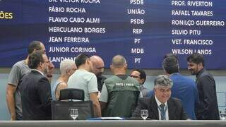 Projeto de terceiriza&ccedil;&atilde;o da sa&uacute;de &eacute; adiado ap&oacute;s receber mais de 10 emendas 