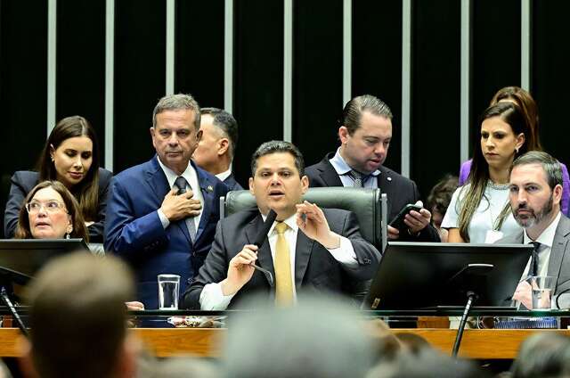 Congresso derruba veto ao PL da Dosimetria com apoio da bancada de MS