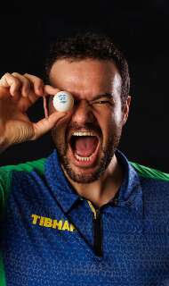 Ex-t&eacute;cnico da sele&ccedil;&atilde;o comanda treinamento intensivo de t&ecirc;nis de mesa em MS