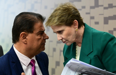 Rejei&ccedil;&atilde;o a Messias em vota&ccedil;&atilde;o hist&oacute;rica tem apoio de Tereza e Nelsinho Trad