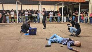 Simula&ccedil;&atilde;o de homic&iacute;dio mobiliza policiais e estudantes na UCDB