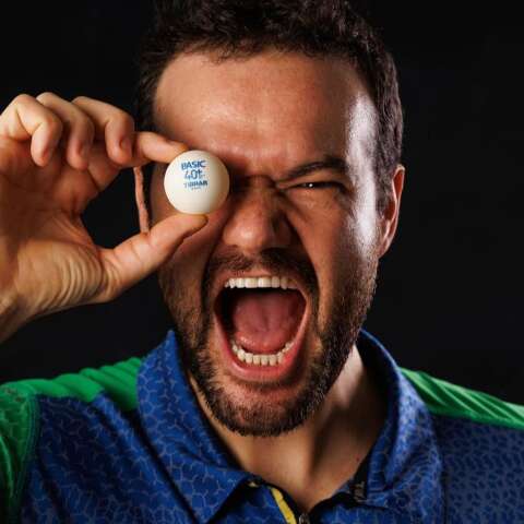 Ex-t&eacute;cnico da sele&ccedil;&atilde;o comanda treinamento intensivo de t&ecirc;nis de mesa em MS