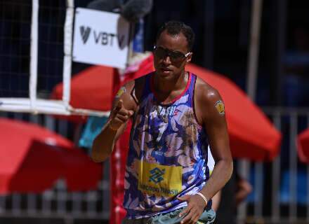 Sul-mato-grossense vence campe&otilde;es ol&iacute;mpicos em etapa mundial de v&ocirc;lei de praia