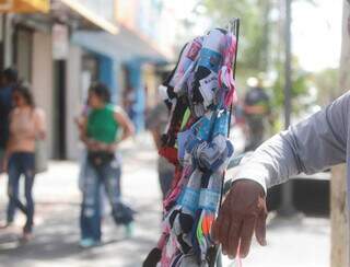 62% dizem ter buscado renda extra nos &uacute;ltimos meses, aponta enquete