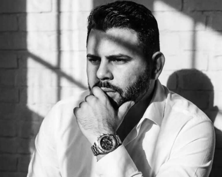 Há 20 anos Eddu vive da música e não desiste da fama nacional