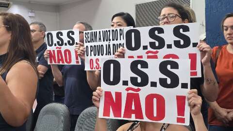 Sess&atilde;o na C&acirc;mara come&ccedil;a com tentativa de virar voto e gritos contra privatiza&ccedil;&atilde;o