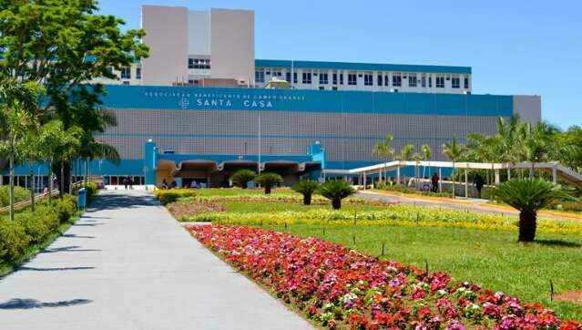Recepcionista de motel &eacute; baleada no t&oacute;rax durante roubo de R$ 35