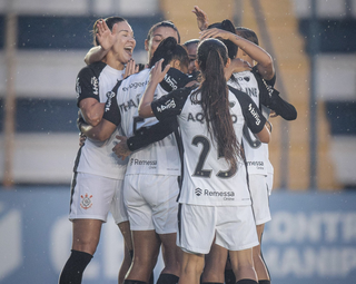 Corinthians vence e Inter goleia na rodada do Brasileir&atilde;o Feminino