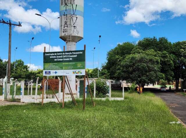 Caps em pra&ccedil;a vira alvo do MP, que pede suspens&atilde;o da obra no Guanandi