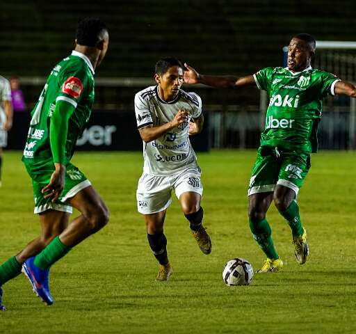 Oper&aacute;rio perde para l&iacute;der e fecha turno fora da zona de classifica&ccedil;&atilde;o da S&eacute;rie D
