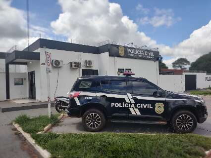 Rapaz de 26 anos &eacute; preso acusado de estuprar enteada adolescente