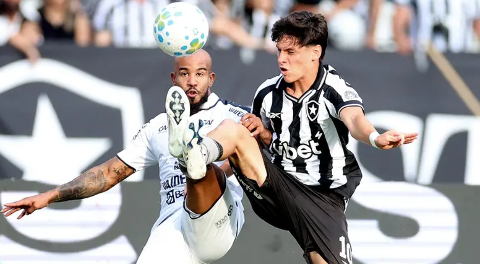Botafogo abre o placar, mas sofre virada do Remo no fim 