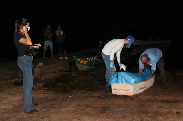 Piloto de barco encontra corpo de homem boiando no Rio Paran&aacute;
