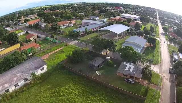 Subtenente da PM &eacute; preso ap&oacute;s atirar durante briga em festa