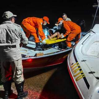 Crian&ccedil;a &eacute; resgatada por bombeiros ap&oacute;s picada de jararaca no Pantanal