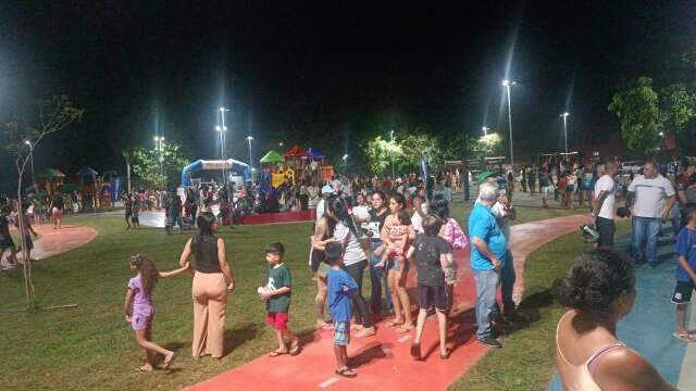 Santa Em&iacute;lia ganha complexo esportivo com gin&aacute;sios e pista de skate