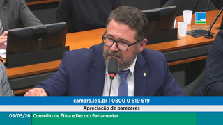 Conselho de &Eacute;tica aprova suspens&atilde;o de 2 meses para Pollon por motim na C&acirc;mara