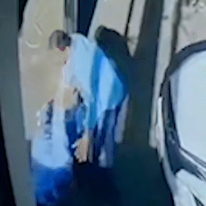 &ldquo;&Eacute; coisa de Deus&rdquo;: v&iacute;tima sobrevive a tiros por R$ 700 e revive crime em j&uacute;ri 